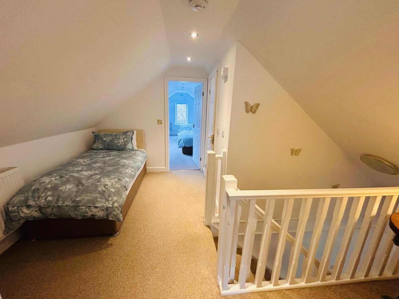 Y Bwthyn Appartement Bangor  Buitenkant foto