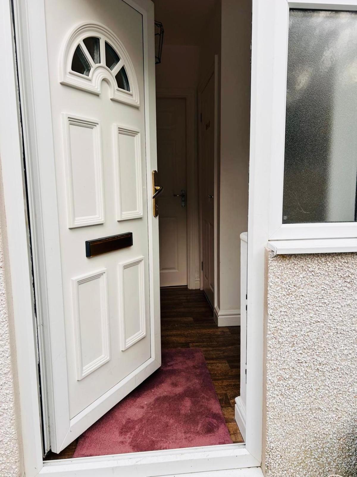 Y Bwthyn Appartement Bangor  Buitenkant foto